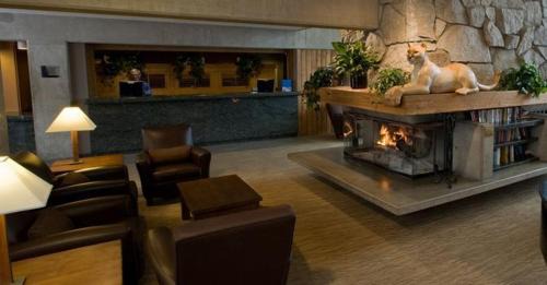 Salt Lake Mountain Resorts Cabin | The Lodge at Snowbird