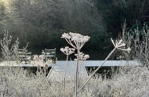 Plaistow House | The Lodge At The Lake House