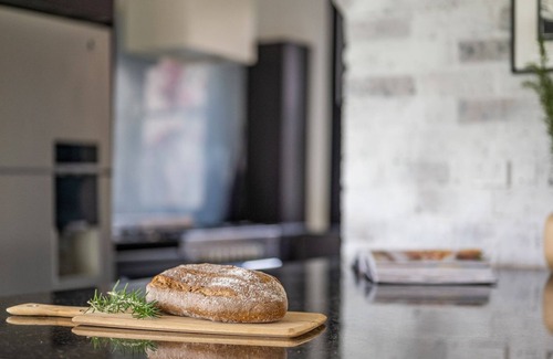 Terara House | The Lodge - Historic Getaway in a Prime Destination