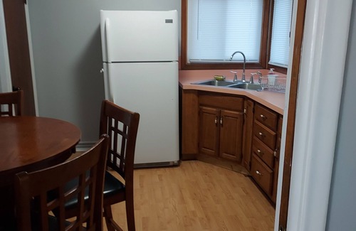 Lansing House | The Lodge@KendonnnA friendly and a relaxing place to stay!