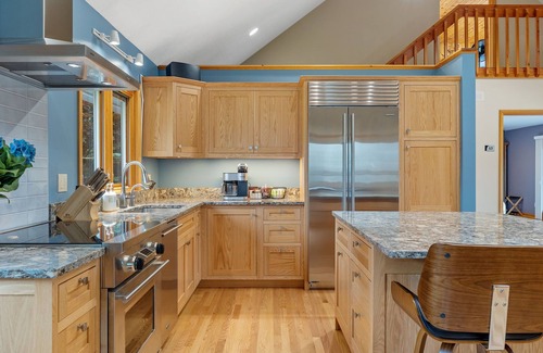La Porte Resort | The Lodge at Rush Lakes, 10 bd 16 bath preserve and state classified forest.