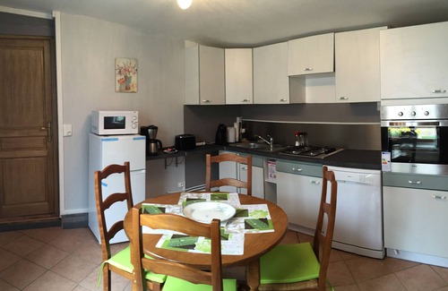 Conde-sur-lʼEscaut Cottage | the lodging of the hermitage (the relay) Maurice and claudie acc