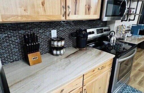 Onawa House | The Loess Hills Cottage