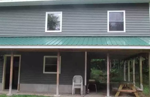 Munising House | The Loft : A Pet Friendly Location Near All Of Munising's Best Attractions