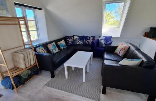 Arnager House | The 'Loft' Apartment- "Den Gule Svane" Guest House - near Rønne & Beach