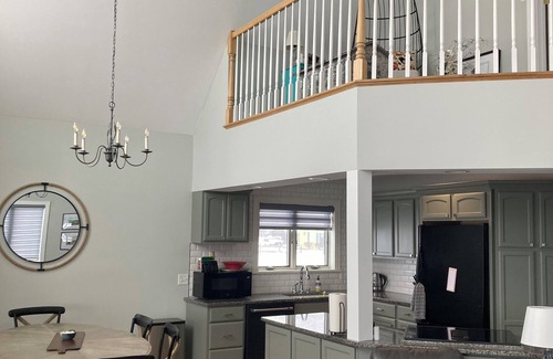 Sylvan Beach House | The Loft at the Beach