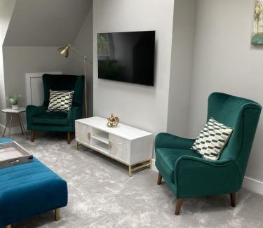 Bootham Apartment | The Loft, Bootham House - luxury city centre apartment with parking space