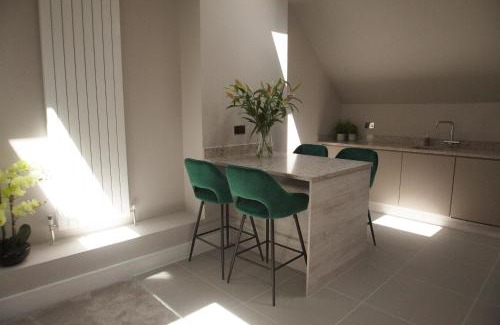 Bootham Apartment | The Loft, Bootham House - luxury city centre apartment with parking space