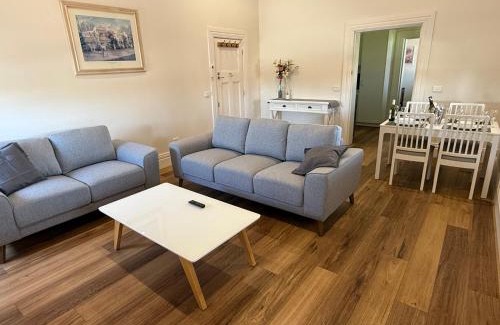 Cobram Apartment | The Loft Cobram Hotel