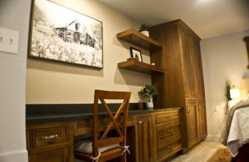 Joseph Hotel | The Loft Downtown