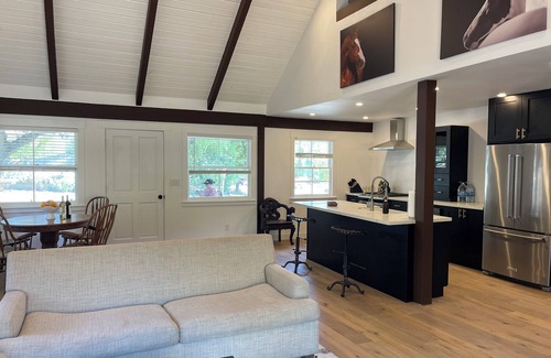 Santa Barbara County Cottage | The Loft House in the Santa Ynez Valley