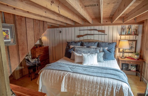 Washburn House | The Loft House at Bear Creek Lodge