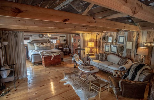 Washburn House | The Loft House at Bear Creek Lodge