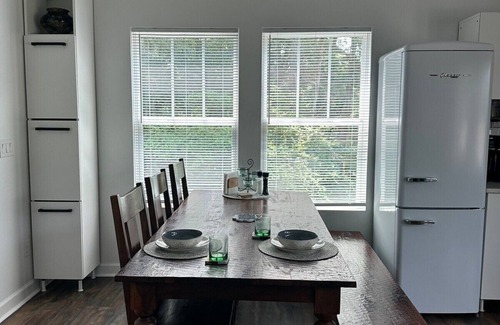 Kennesaw Apartment | “The Loft” in Kennesaw