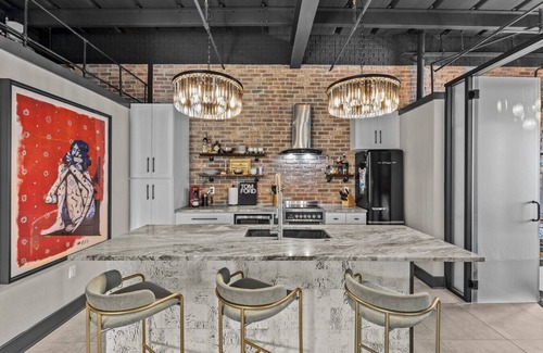 Tampa Heights Apartment | The Loft on Central in Historic Tampa Heights