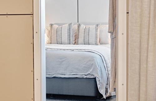 Te Aro Apartment | The Loft on Cuba