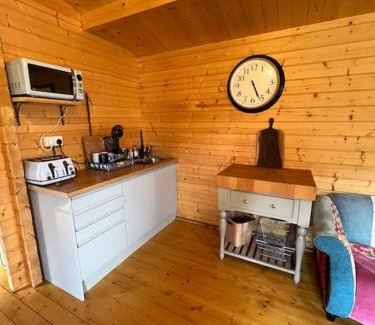 Willingham Apartment | The Log Cabin