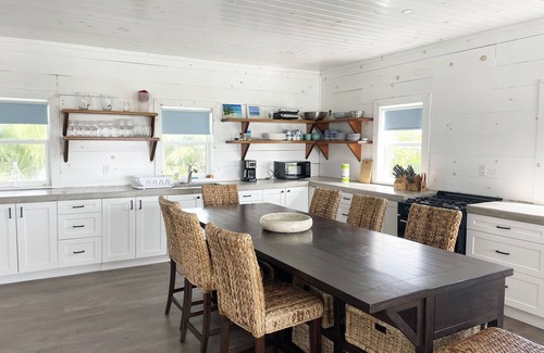 Hope Town House | The Loggerhead House at Turtle Hill Resort