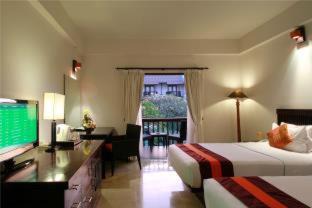 Legian Hotel | The Lokha Legian Resort & Spa