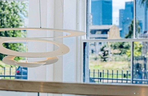 Tower Hamlets House | The London Opulence