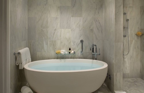 Norma Triangle Hotel | The London West Hollywood at Beverly Hills