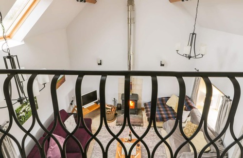Goathland Cottage | THE LONG BARN, pet friendly, character holiday cottage in Goathland