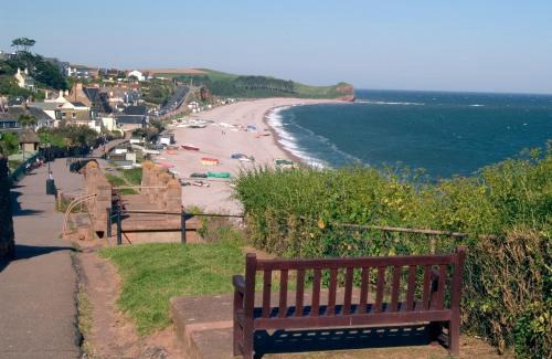Budleigh Salterton Hotel | The Long Range