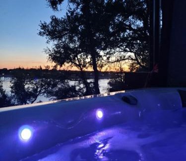 Lake Bridgeport House | The Lookout At Lakewood, By M Host