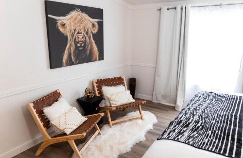 Lake Bridgeport House | The Lookout At Lakewood, By M Host