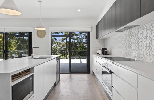 Vincentia House | The Lookout - Belle Escapes Jervis Bay