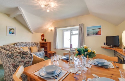 Hele Cottage | The Lookout