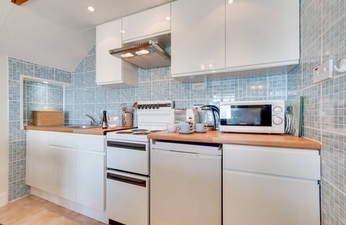 Hele Cottage | The Lookout