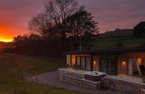 Higher Walton House | The Lookout