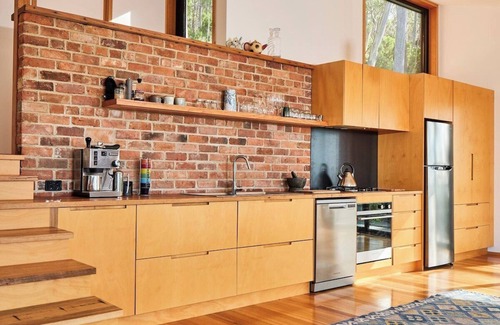 Eaglehawk Neck House | The Lookout House at Pirates Bay