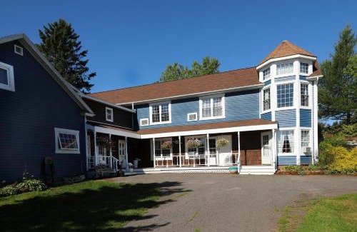 New Glasgow Bed & Breakfast | The Lookout Inn