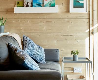 Braunton Apartment | The Lookout - Log Cabin, Braunton