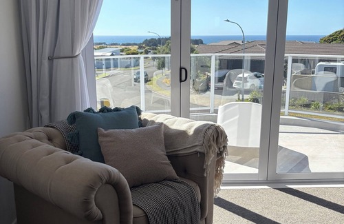 Bell Block House | The Lookout