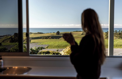 Kaikoura House | The Lookout | Spacious | Stunning Views - KK2632