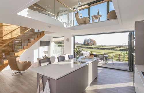 Ticknall Cottage | The Lookout - UKC3846