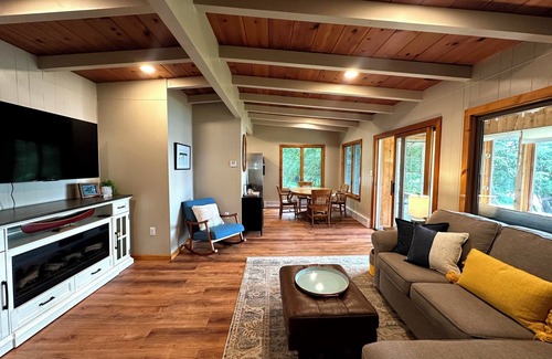 Mackinac County Cabin | The Loon's Landing