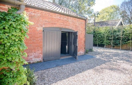 Sudbourne Apartment | The Loose Box, Sudbourne