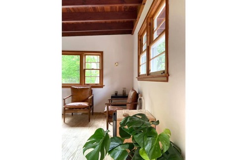 Indian Lake Hotel | The Lorca ADK Motel Room 3