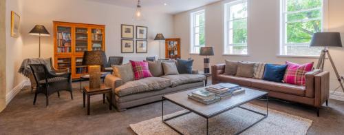 Clyde Bed & Breakfast | The Lord Clyde