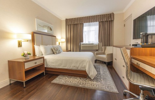 Downtown Halifax Hotel | The Lord Nelson Hotel & Suites