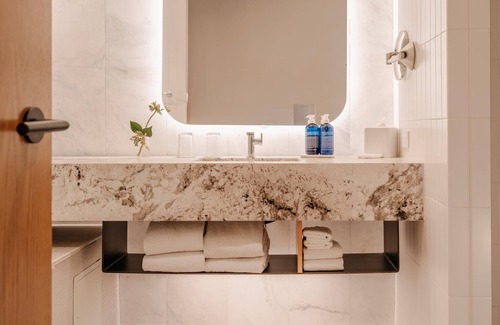 Zilker Hotel | The Loren Hotel Austin