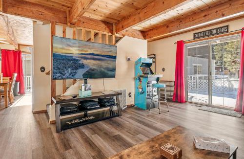 Peter Pan House | The Lost Boys Hideaway - One of a Kind Mountain Getaway!