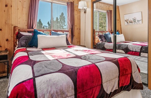 Peter Pan Cabin | The Lost Boys Hideaway - One Of A Kind Mountain Getaway! 3 Bedroom Cabin