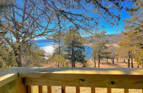 Lost Bridge Village House | The Lost Bridge Lakehouse