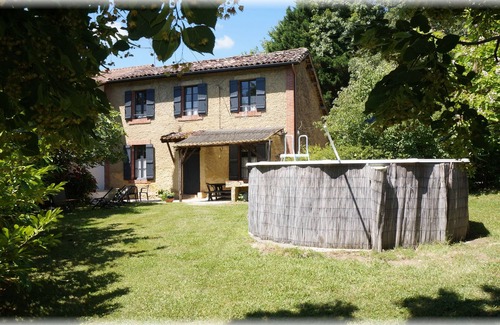 Bretagne-d'Armagnac House | The Loubatère, a traditional house with modern comfort