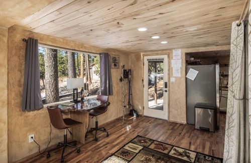 Ruidoso Cabin | The Love Shack in Historic Upper Canyon